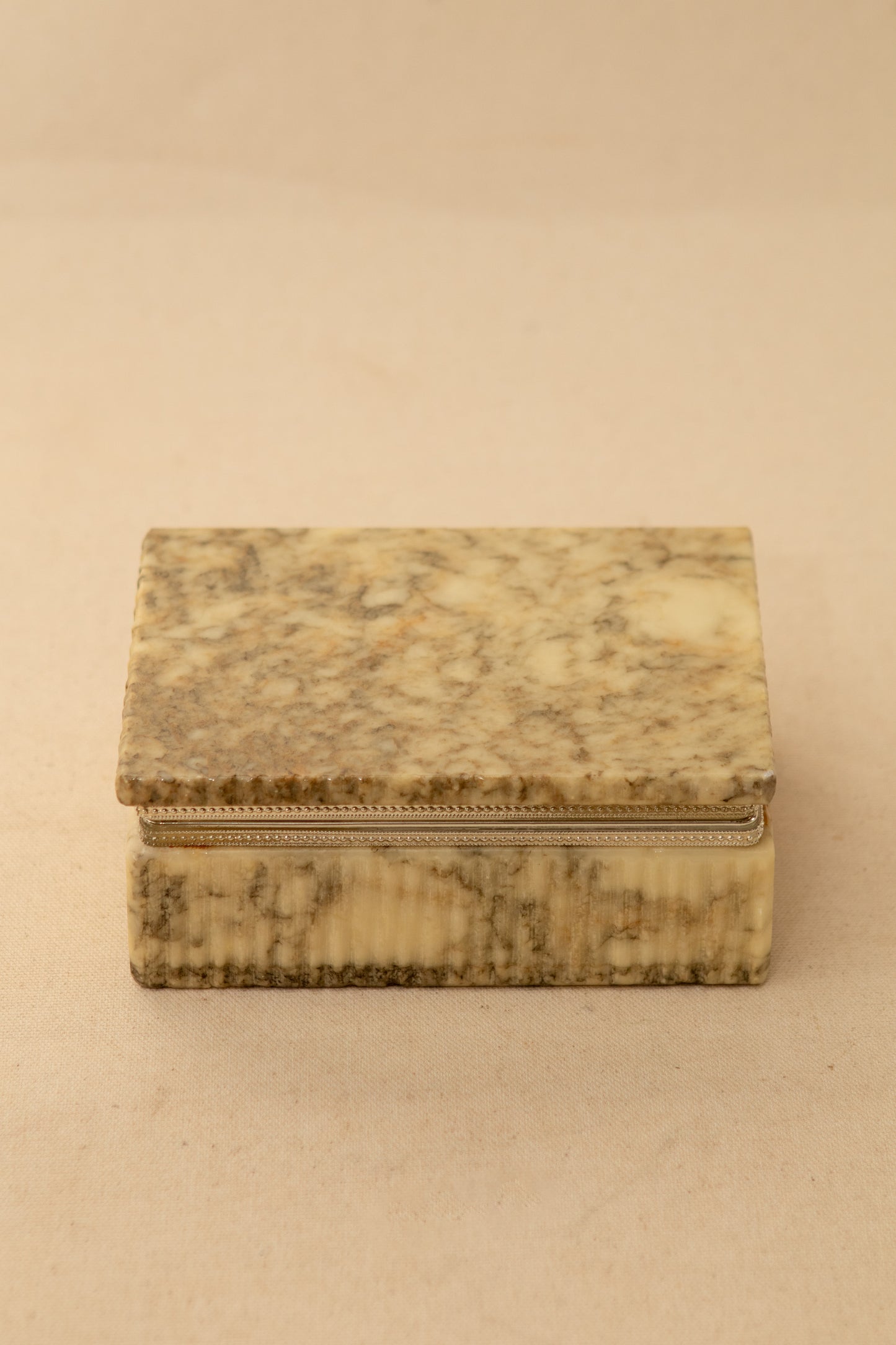 Alabaster Box with Silver Color Banding
