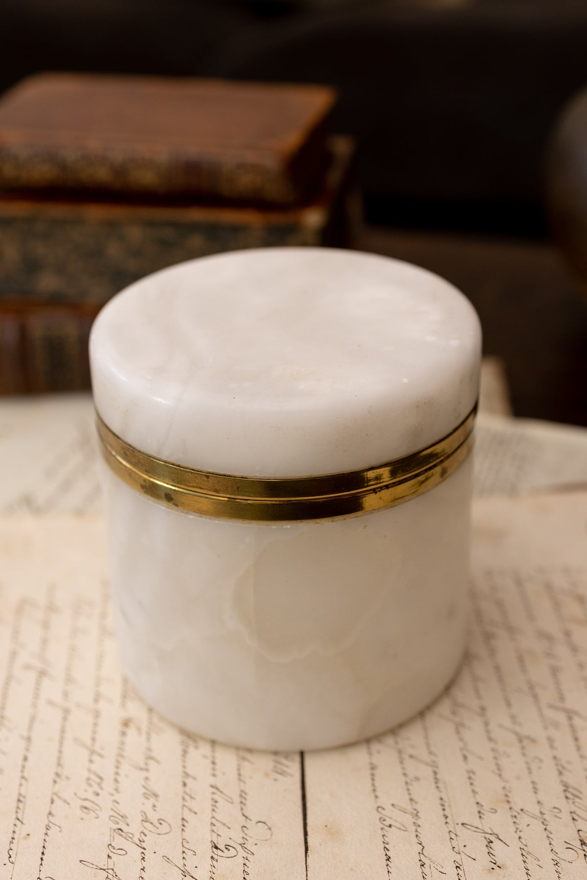 Round Alabaster Box