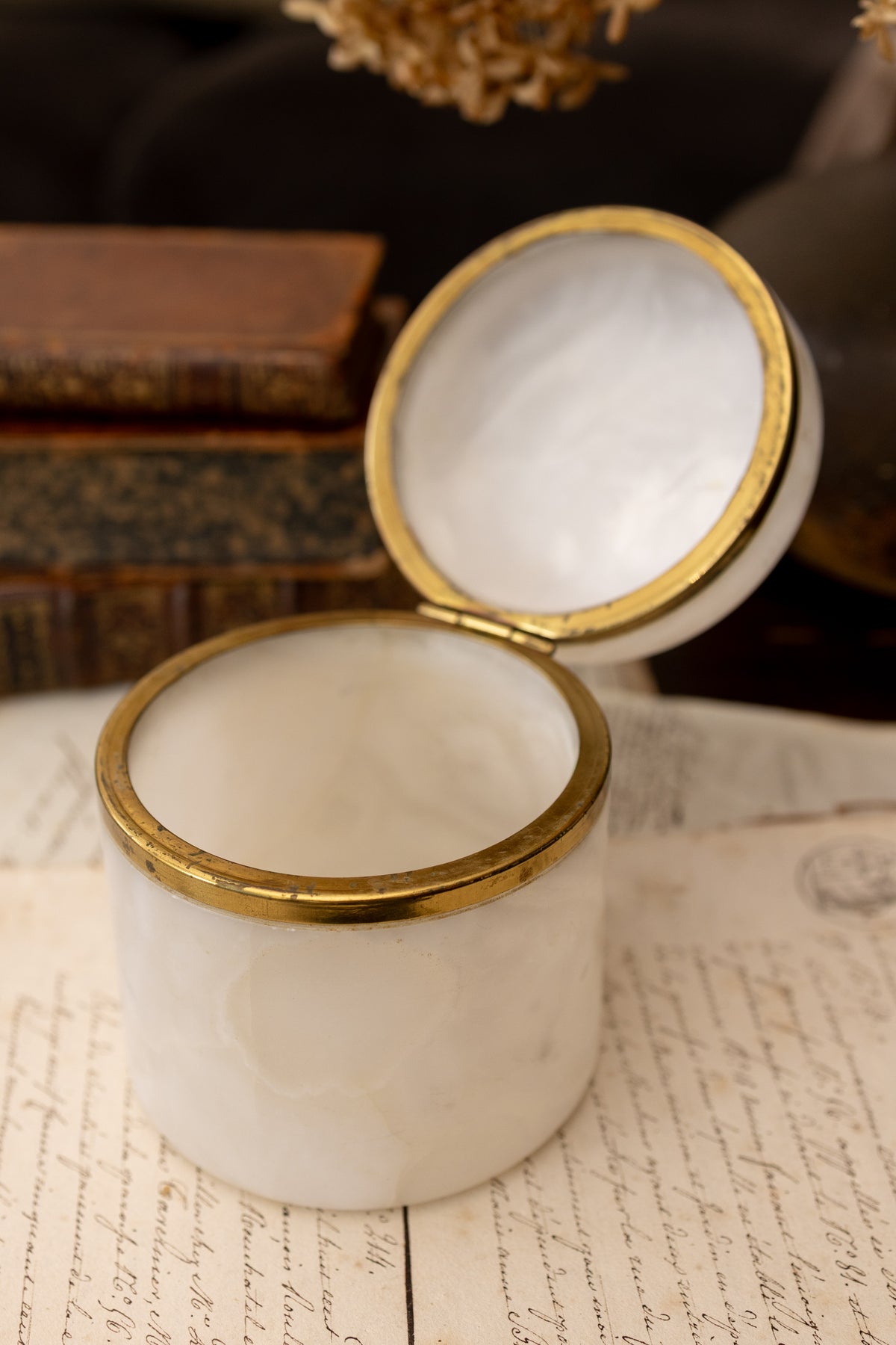 Round Alabaster Box