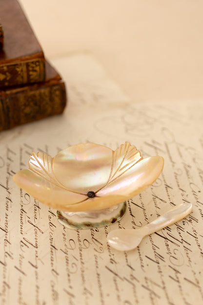 Mother of Pearl Serving Dish with Spoon