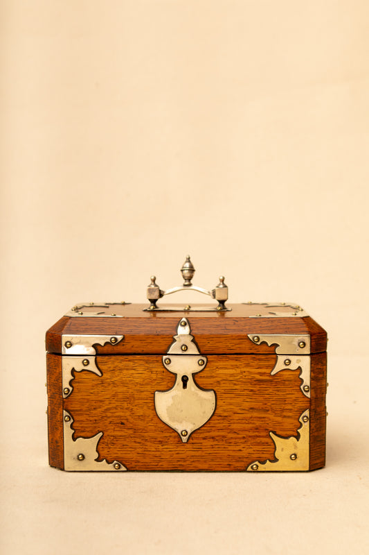 Bourne & O’Neil Tea Caddy