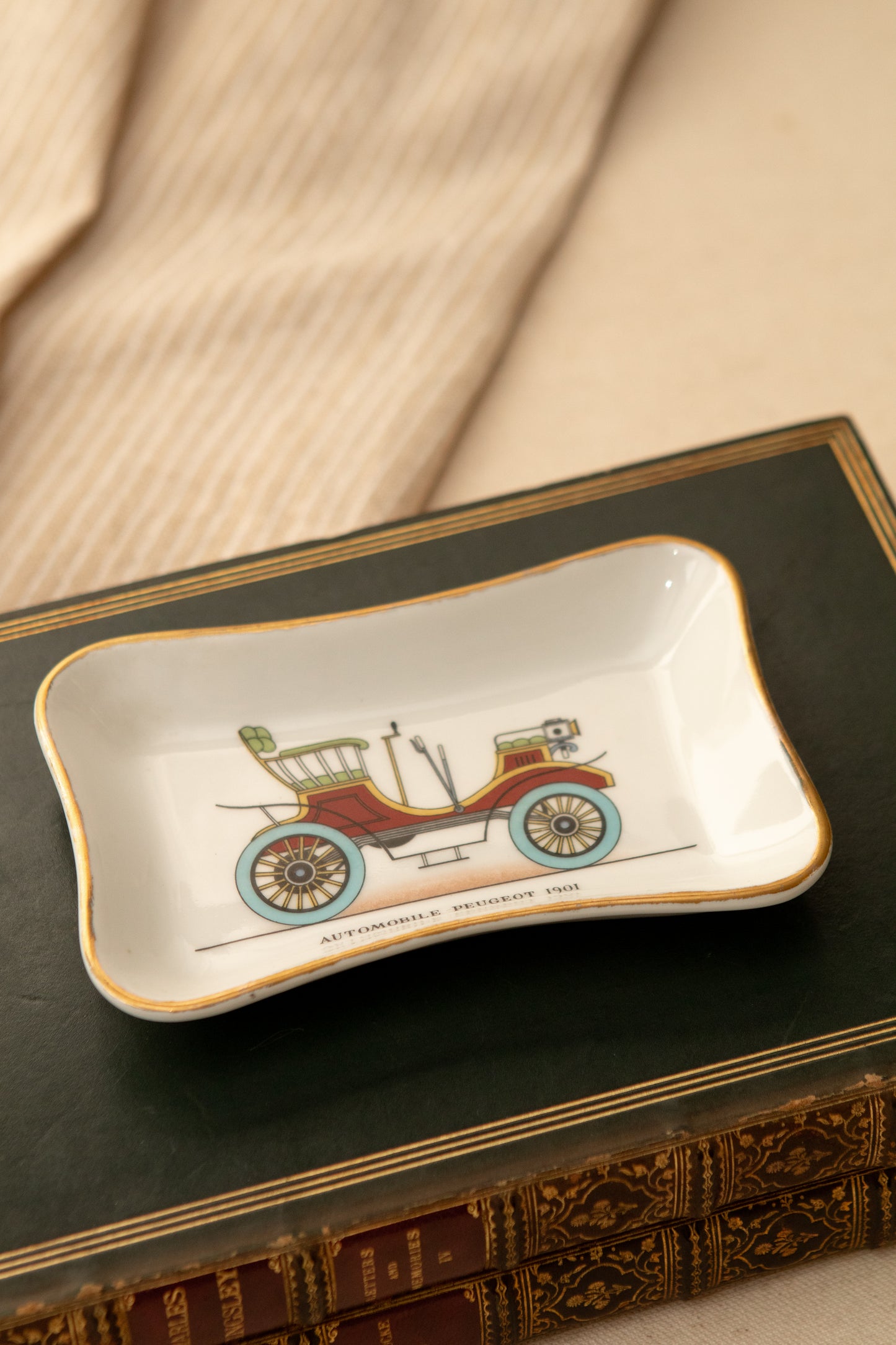 French Trinket Dish – Peugeot 1901