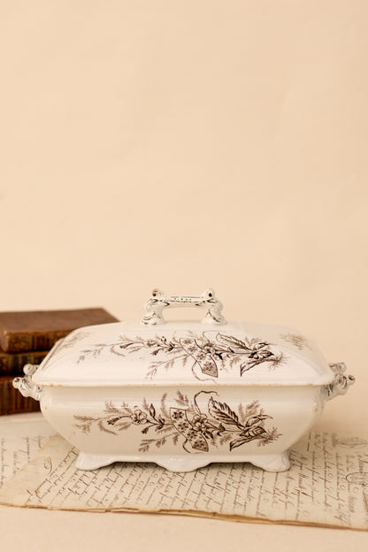Antique T. Furnival & Sons Covered Tureen Circa 1871-1890