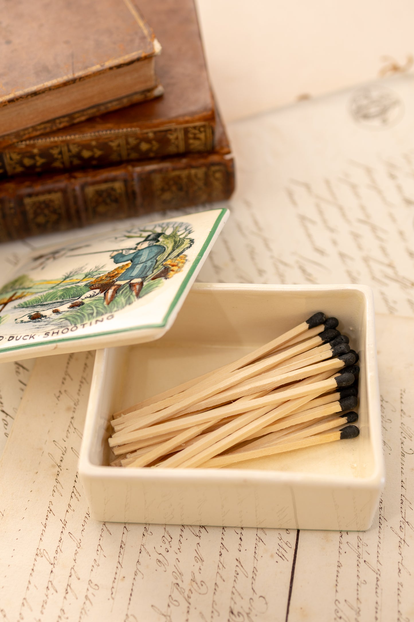 Plichta London Hunting Scene Trinket Box