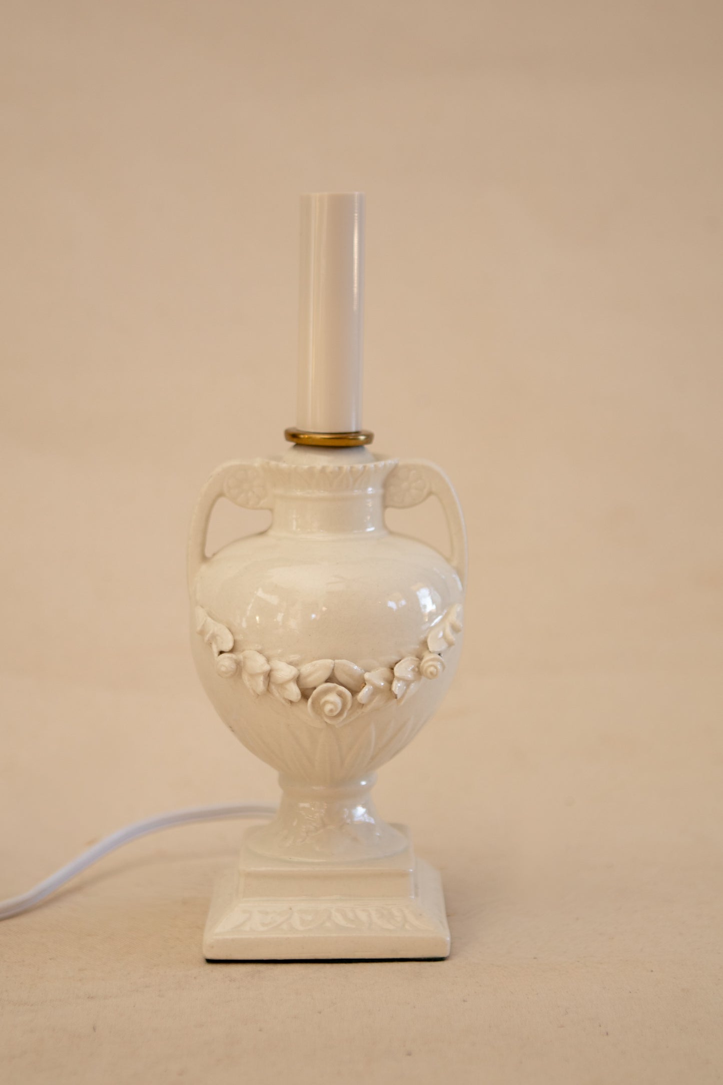 Ceramic Urn Style Lamp