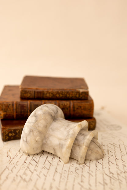 Alabaster Corbel