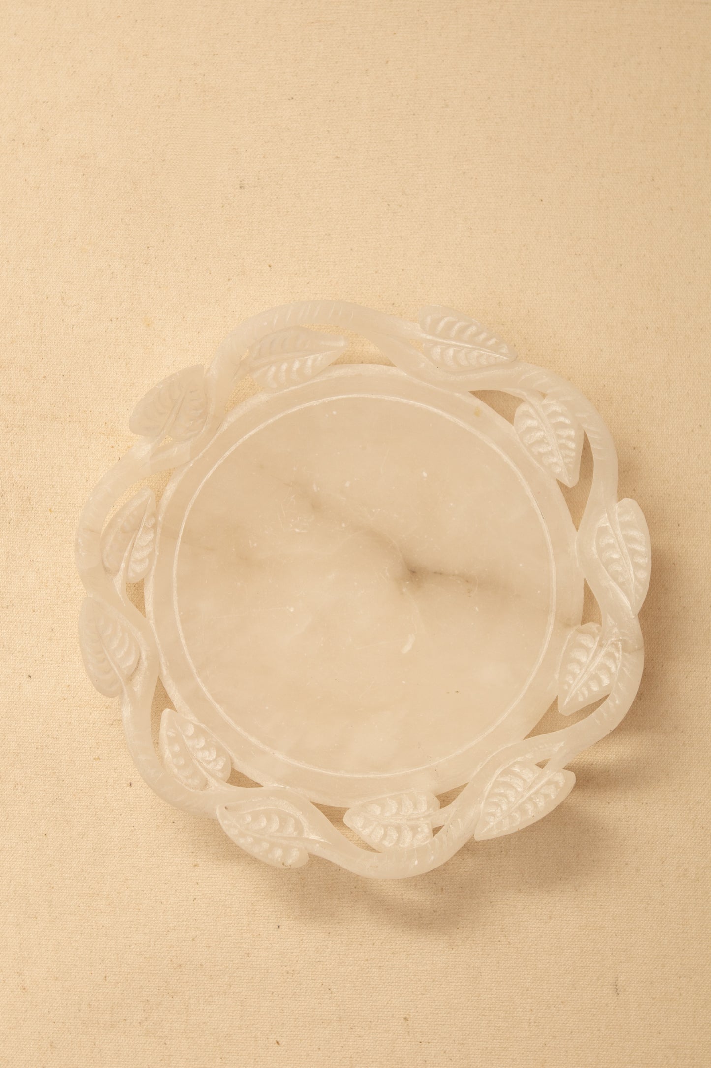 Alabaster Leaf Dish
