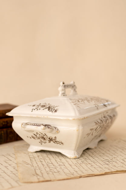 Antique T. Furnival & Sons Covered Tureen Circa 1871-1890