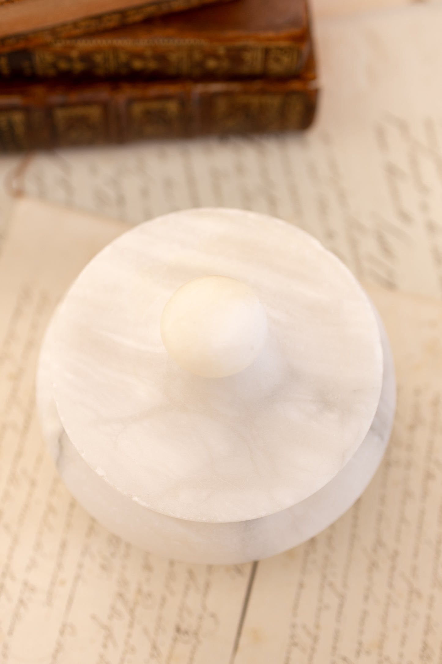 Round Lidded Alabaster Dish
